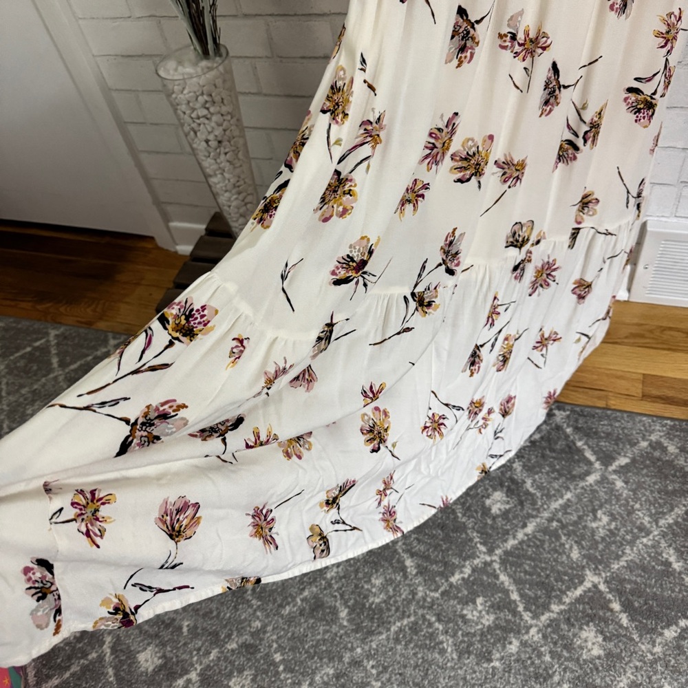 MAURICES Floral Print Smocked Waist Maxi Dress - Picture 7 of 13